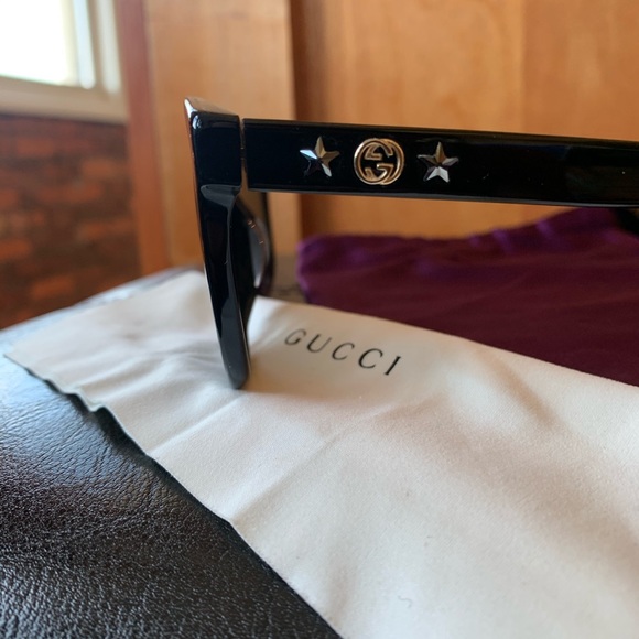 Gucci Sunglasses (AUTHENTIC!!) - Picture 6 of 9